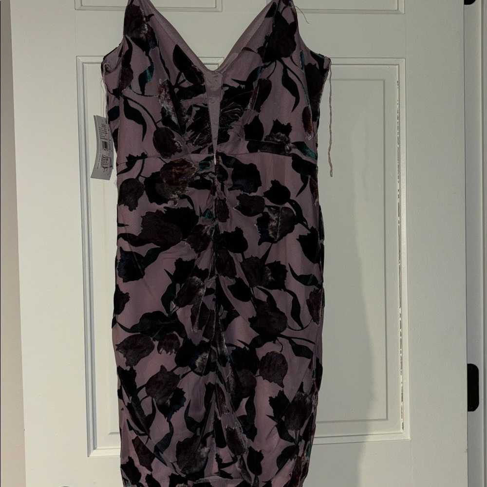 BNWT Aidan mattox ruched printed velvet dress - Picture 7 of 11